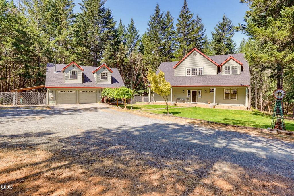 255 Janice Way, Merlin