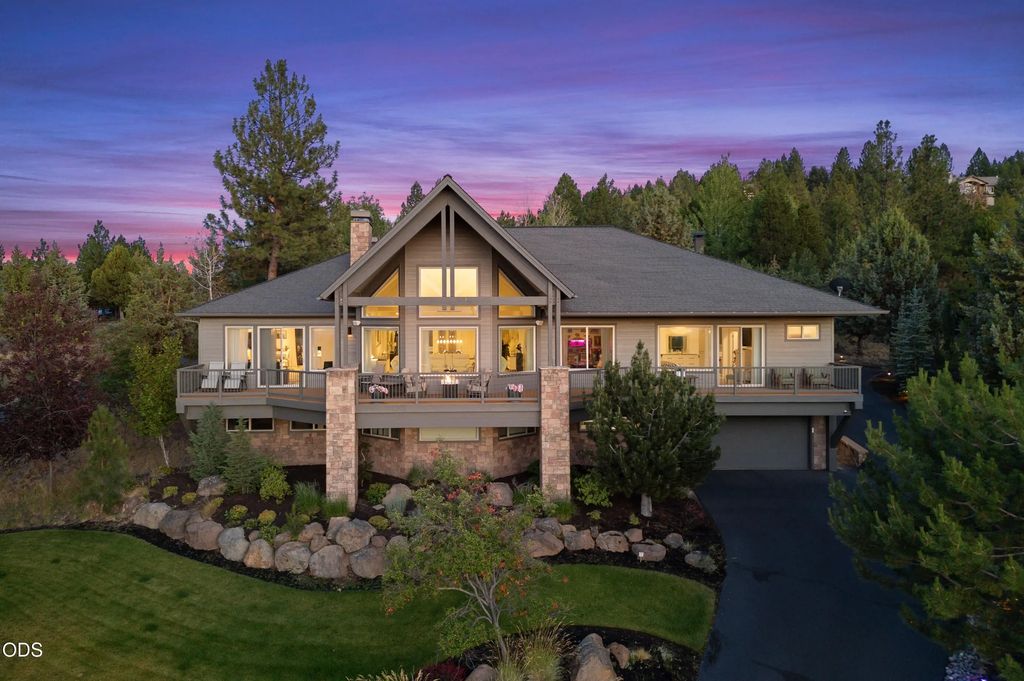1359 Nw Remarkable Drive, Bend