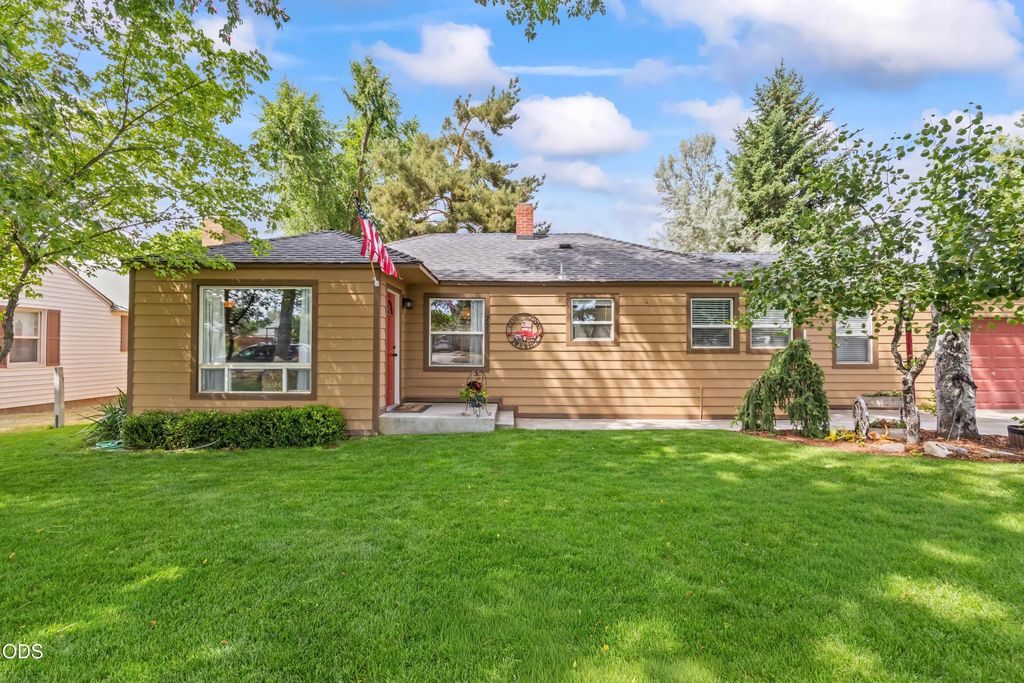 751 Ne Lookout Avenue, Prineville