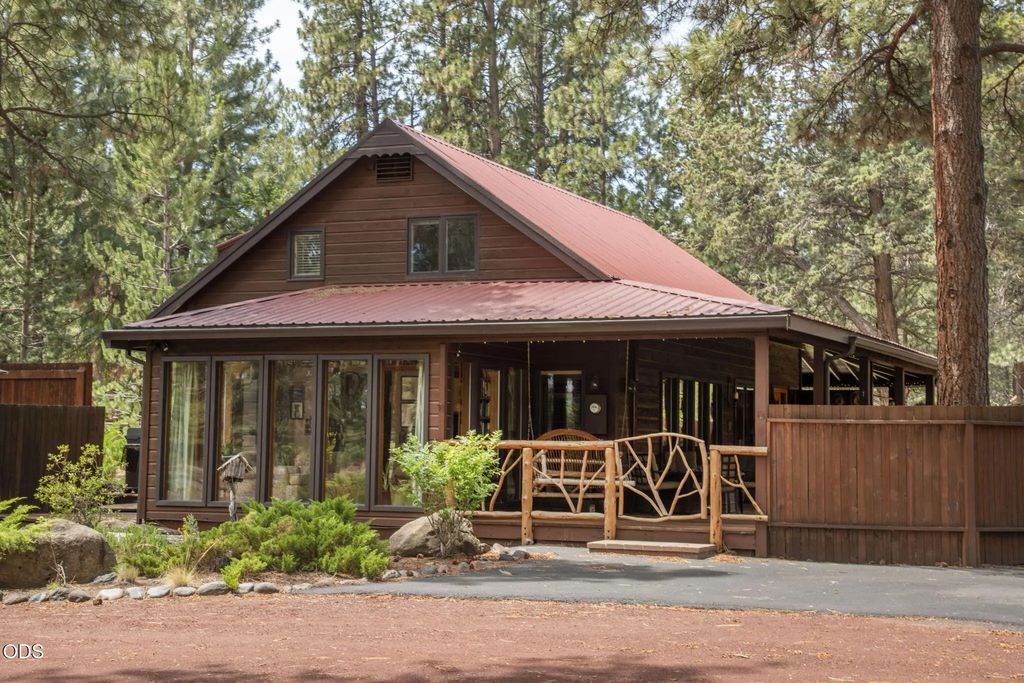 69741 Old Wagon Road, Sisters