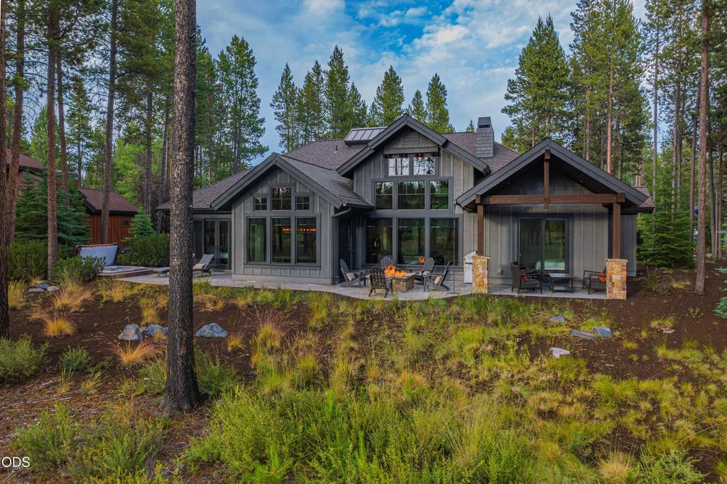 56240 Trailmere Circle 239, Bend