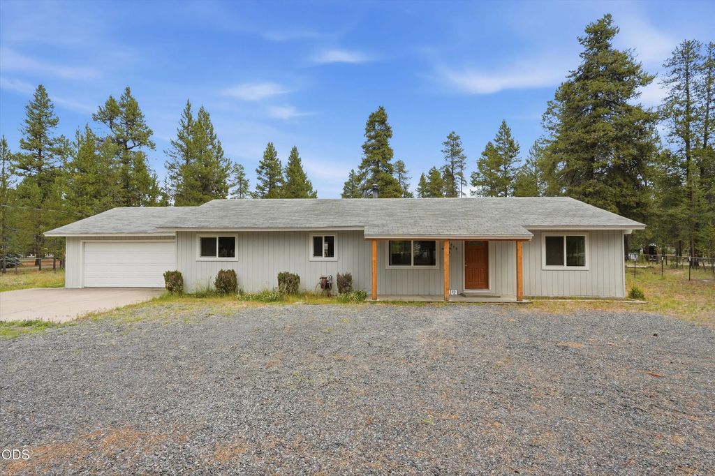 52856 Meadow Lane, La Pine