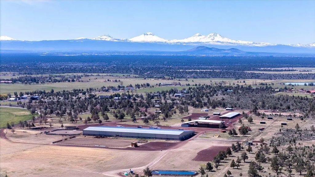 11997 Sw Cornett Loop, Powell Butte