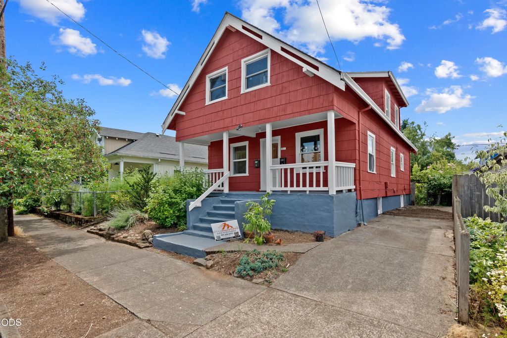 N/A, Portland