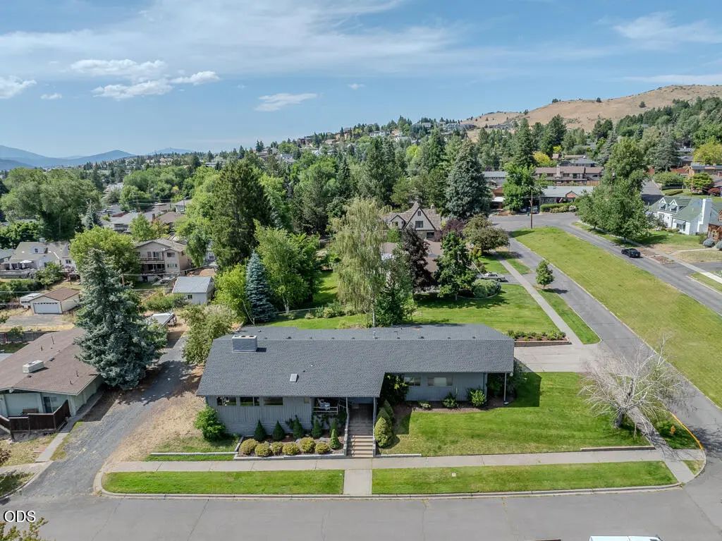 1500 Pacific Terrace, Klamath Falls