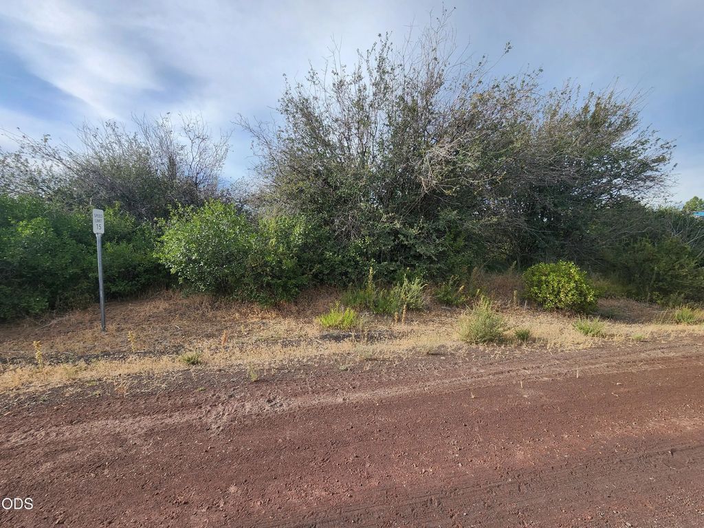 0 E Lake Avenue 7, Chiloquin