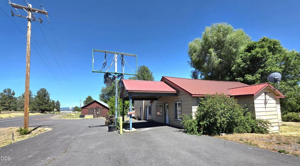 22300 Highway 140 E, Dairy