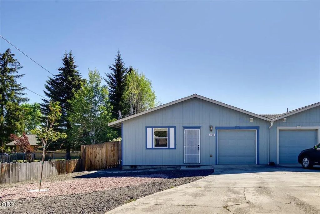 2466 Sw 26th Street, Redmond
