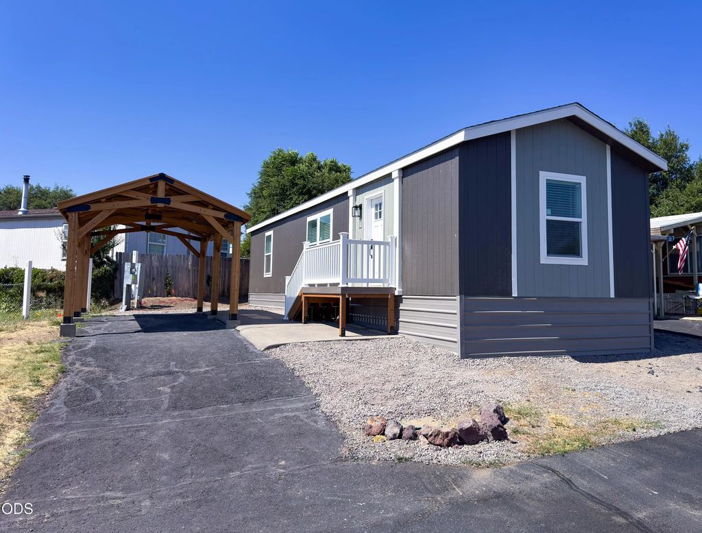 2241 Greensprings Drive 68, Klamath Falls