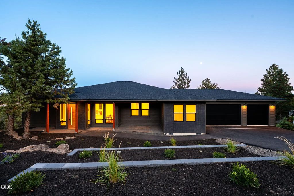 3335 Nw Fairway Heights Drive, Bend