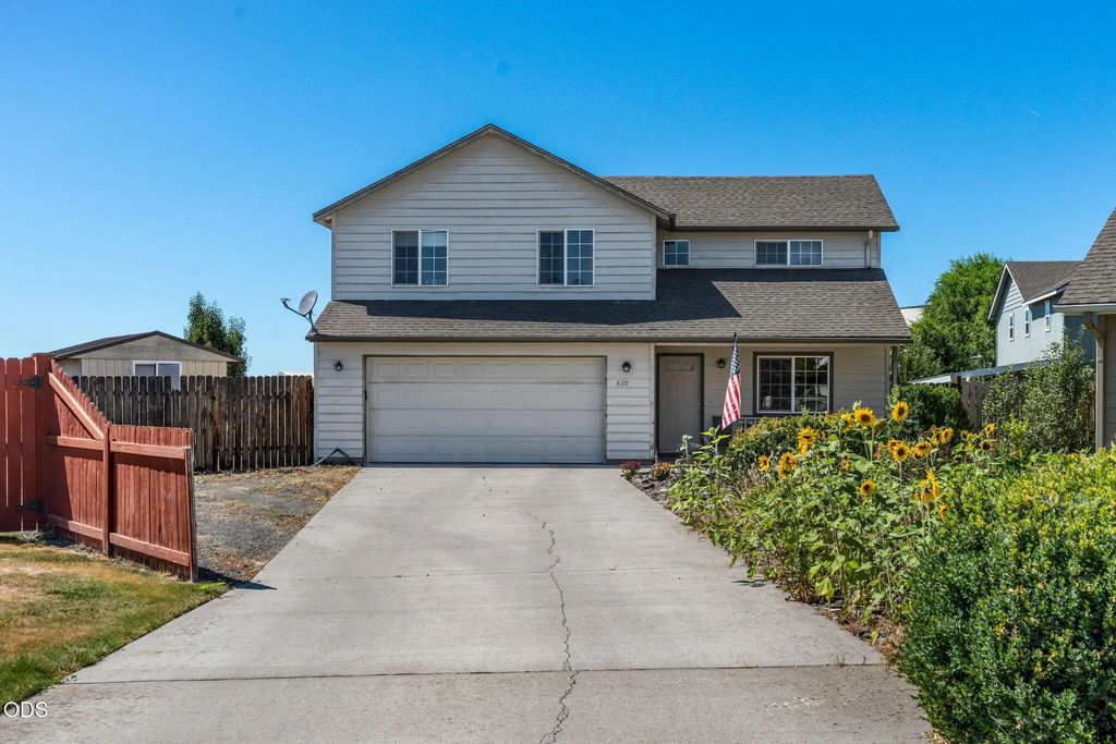609 Ne Stoneridge Lane, Prineville