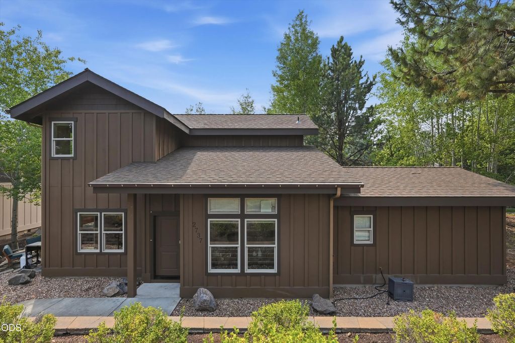 2737 Nw Skyliners Road, Bend
