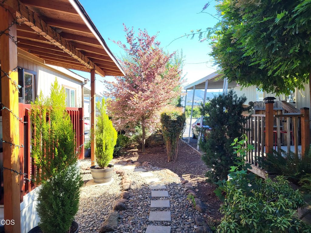 3555 S Pacific Highway Spc 110, Medford