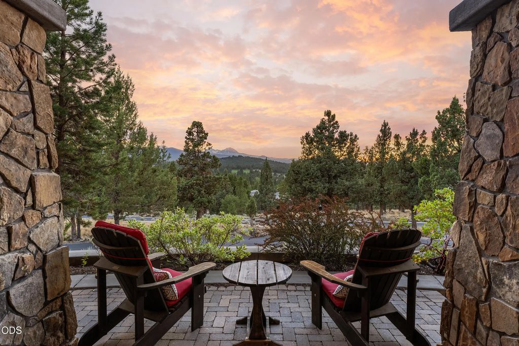 3444 Nw Greenleaf Way, Bend