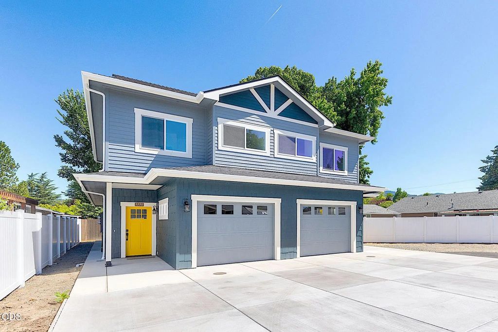 1134 Sw Greenwood Avenue, Grants Pass