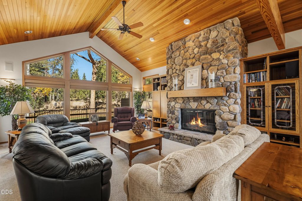 58210 Mcnary Lane 1, Sunriver