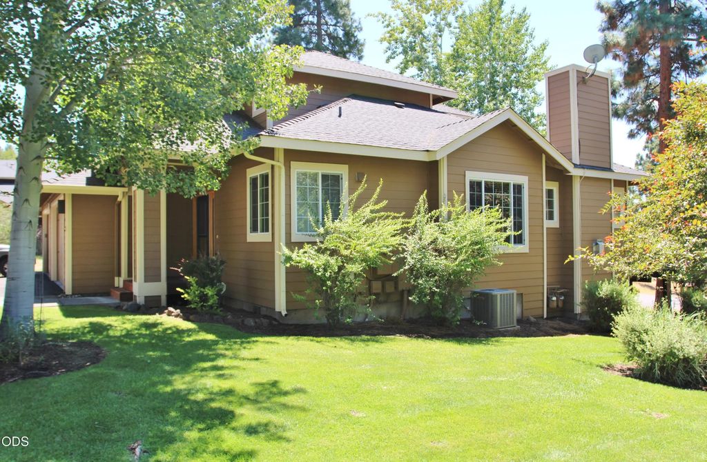 5010 Sora Loop, Klamath Falls