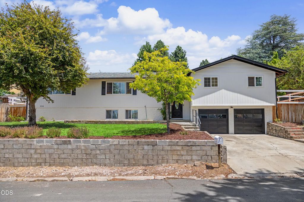 1605 Tamera Drive, Klamath Falls