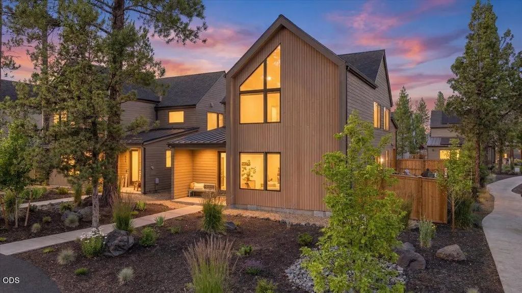 916 W Mckenzie Highway Lot 60, Sisters