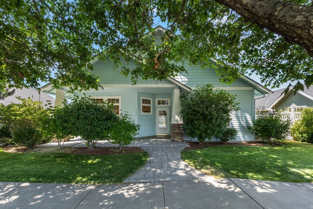 977 Ne Hudspeth Lane, Prineville