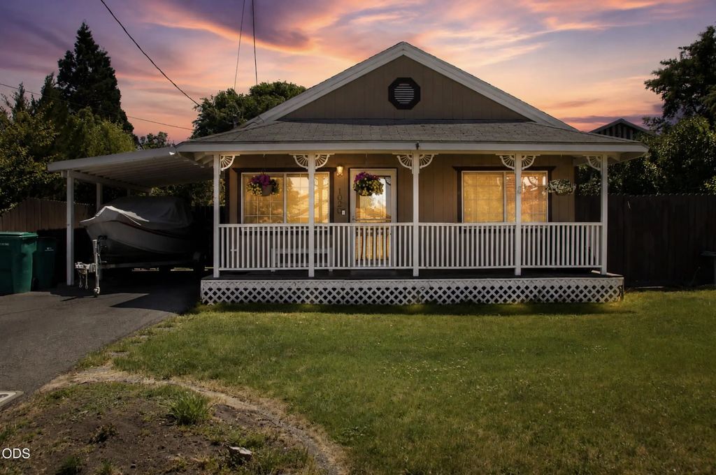 1020 Bismark Street, Klamath Falls