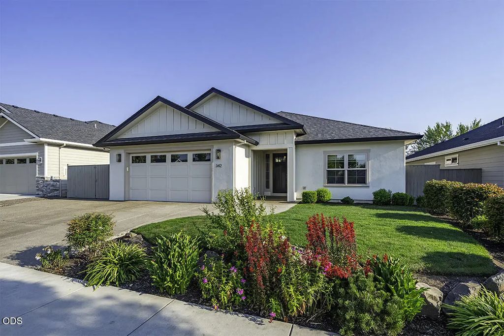 342 Kansas Drive, Medford