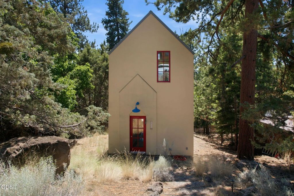 1265 Nw Saginaw Avenue, Bend