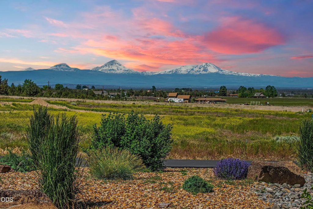 Sw Mill Iron Circle Lot 22, Powell Butte