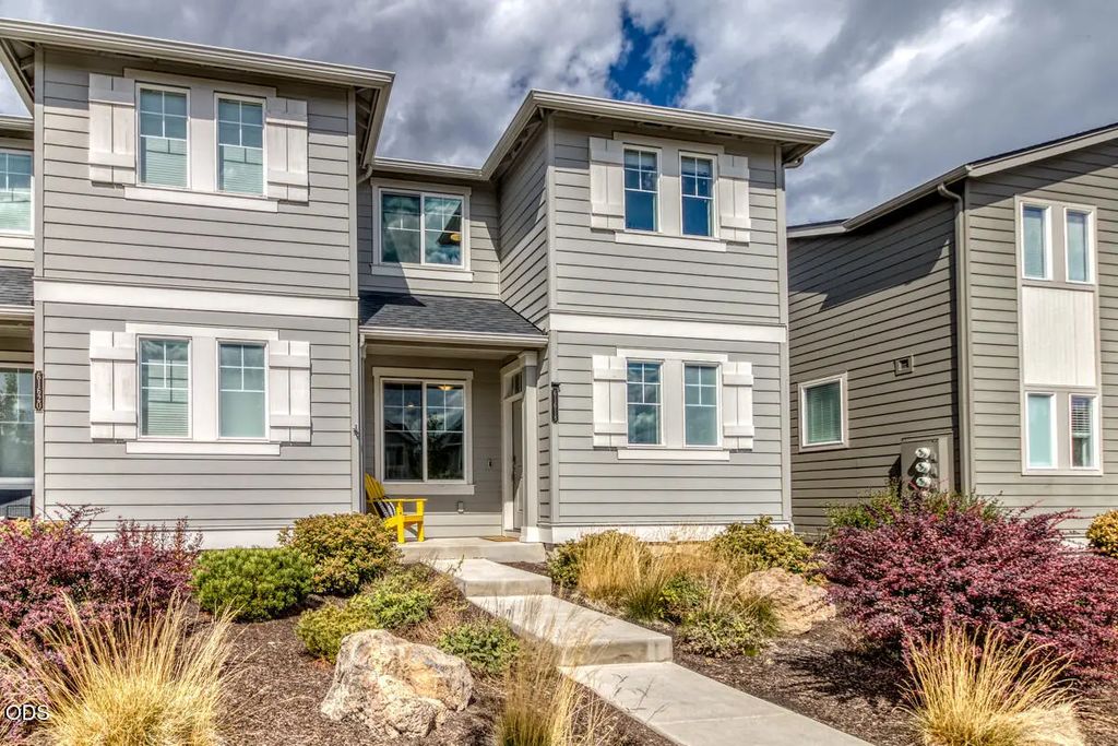 61618 Se Depot Loop, Bend