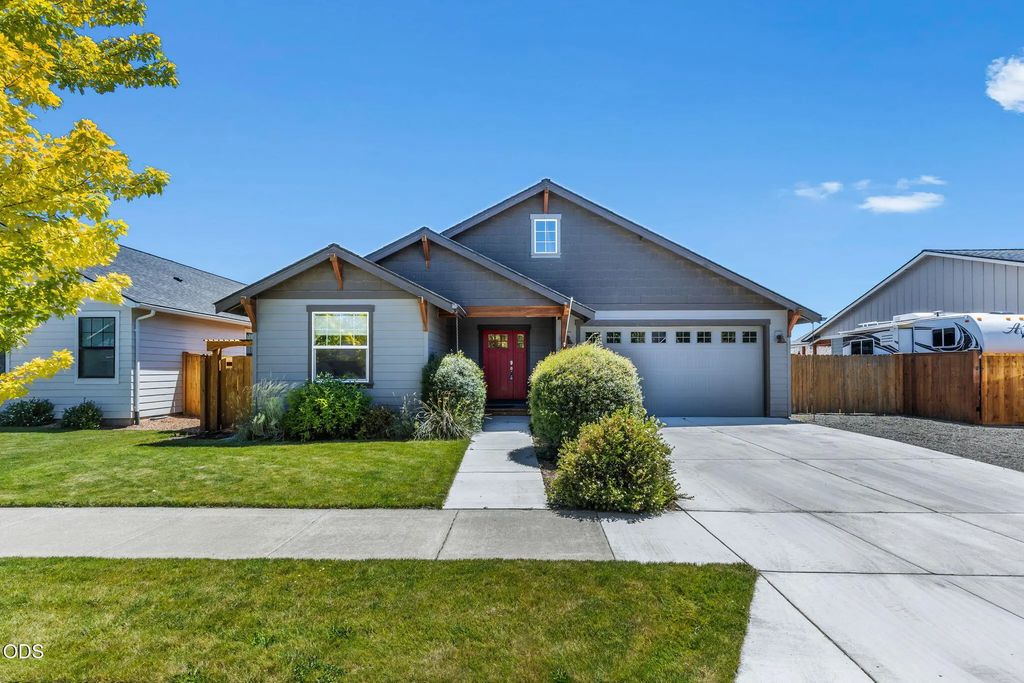 680 Ne Trestle Street, Prineville