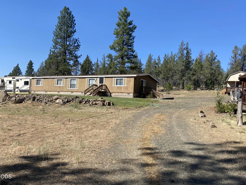 6233 Happy Hollow Lane, Bonanza