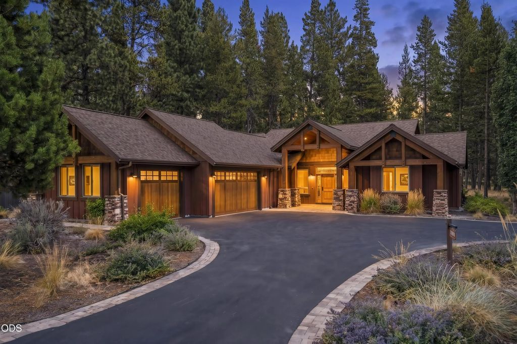 56296 Sable Rock Loop 256, Bend