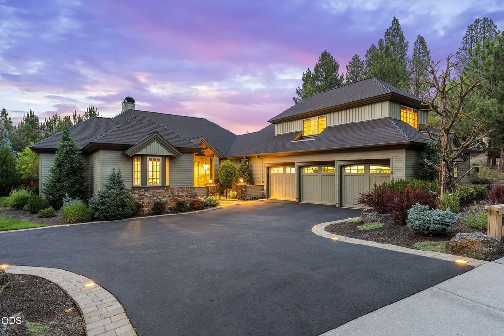 152 Nw Champanelle Way, Bend