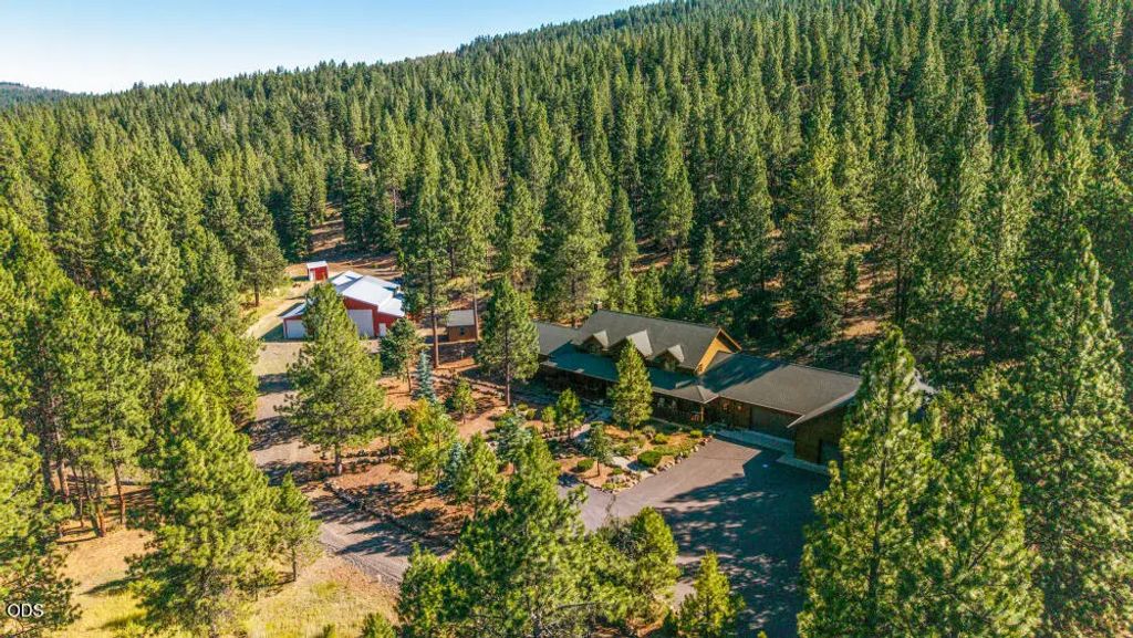 6570 Old Fort Road, Klamath Falls
