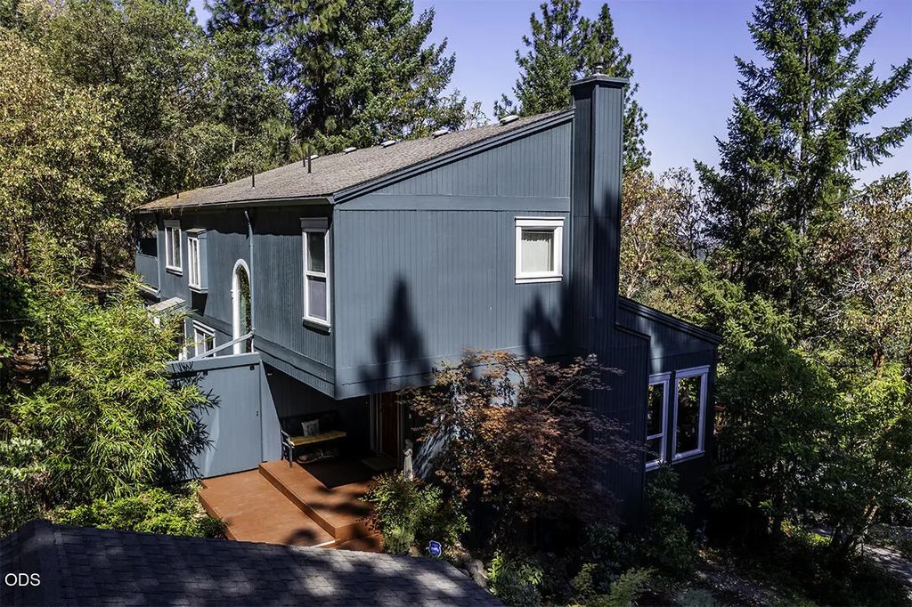 1000 Ivy Lane, Ashland