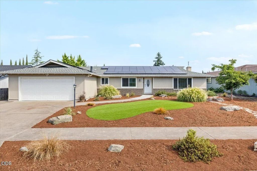 1751 Yukon Avenue, Medford