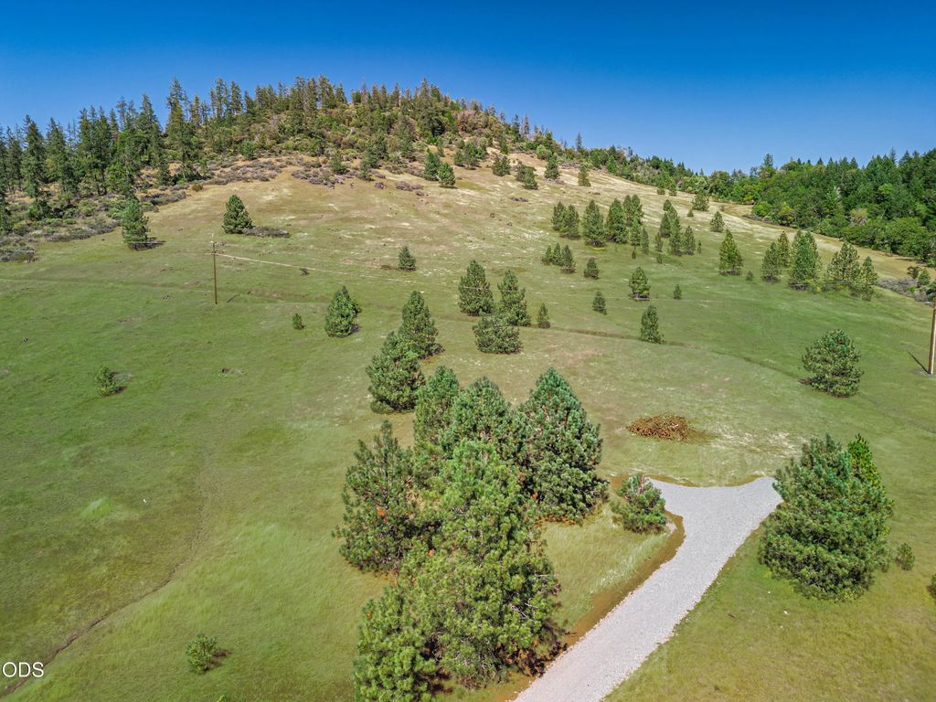 1408 Caves Highway, Cave Junction