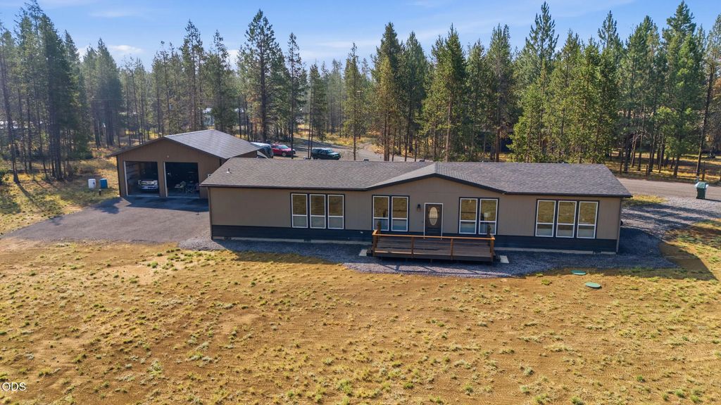 16760 Pine Place, La Pine