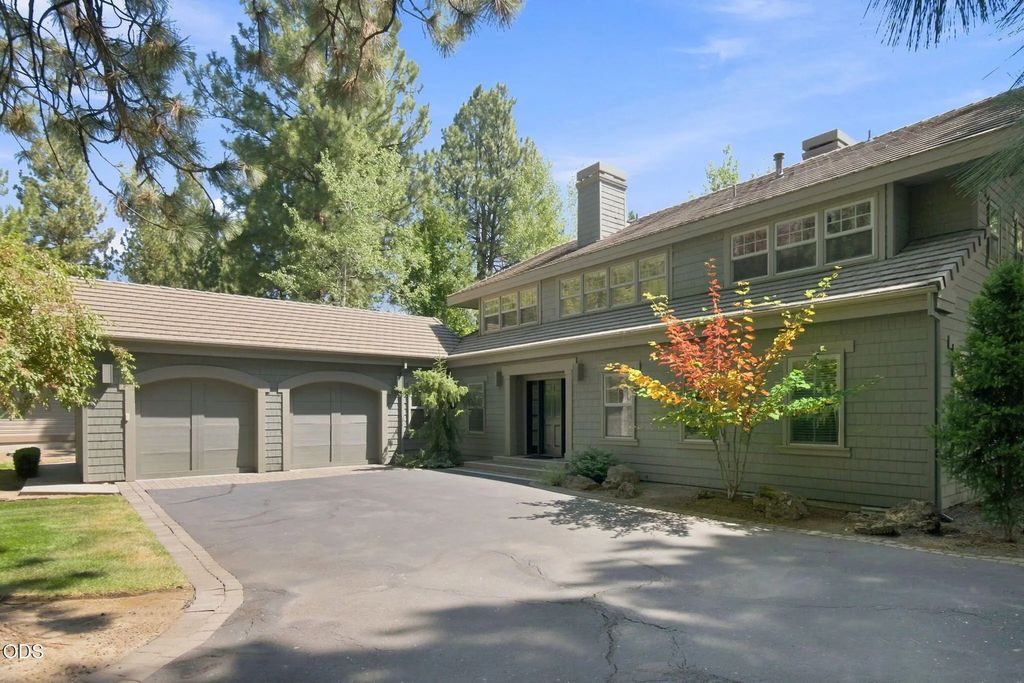 61866 Bunker Hill Court, Bend