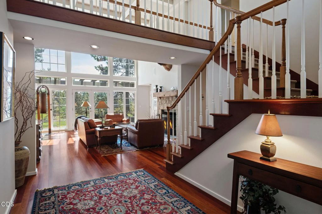 61866 Bunker Hill Court, Bend