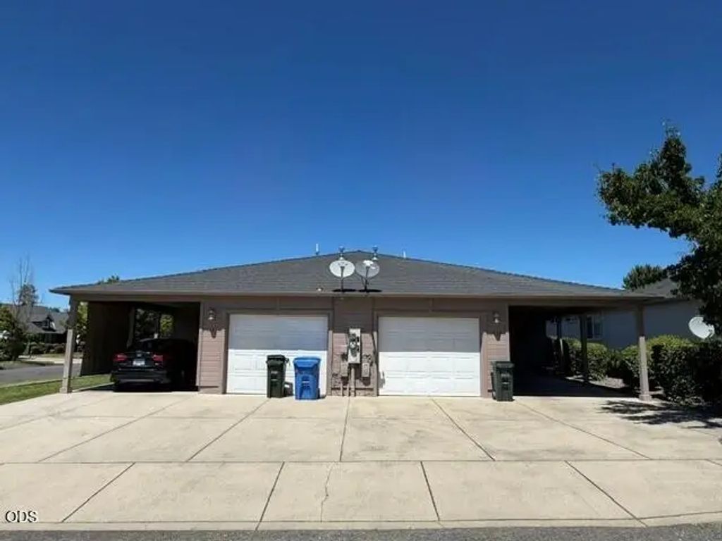 1439 Sw Kellenbeck Avenue, Grants Pass
