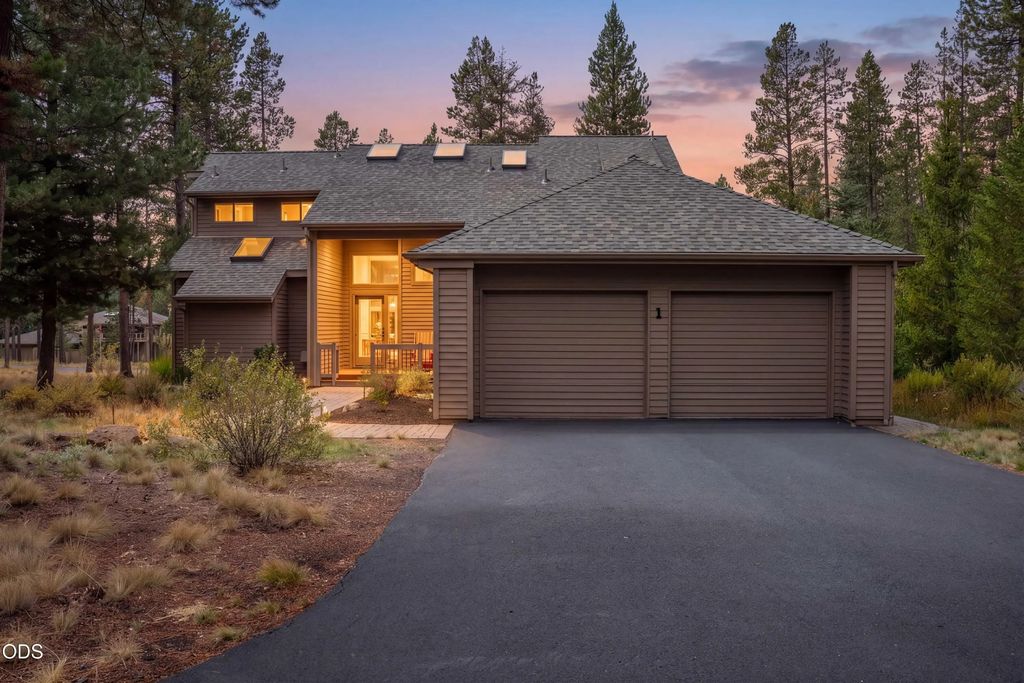 57983 Cypress Lane 1, Sunriver