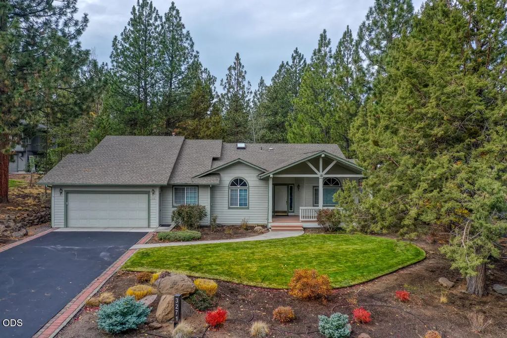 3271 Nw Melville Drive, Bend