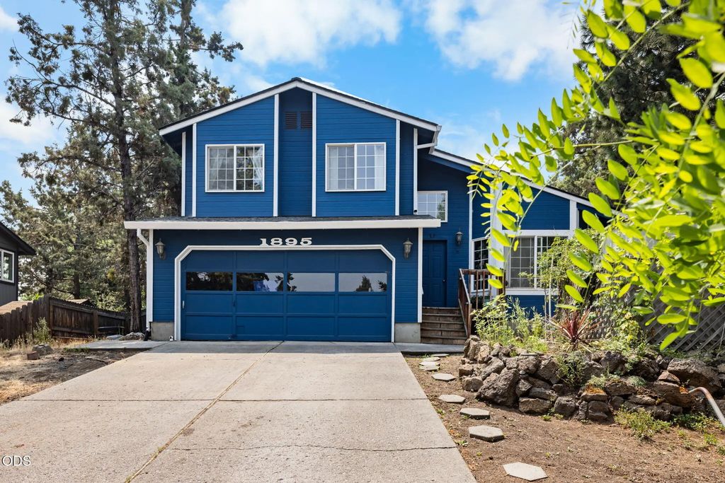 1895 Ne Taylor Court, Bend