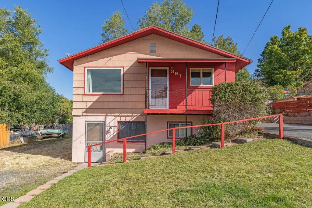 391 Addison Street, Klamath Falls