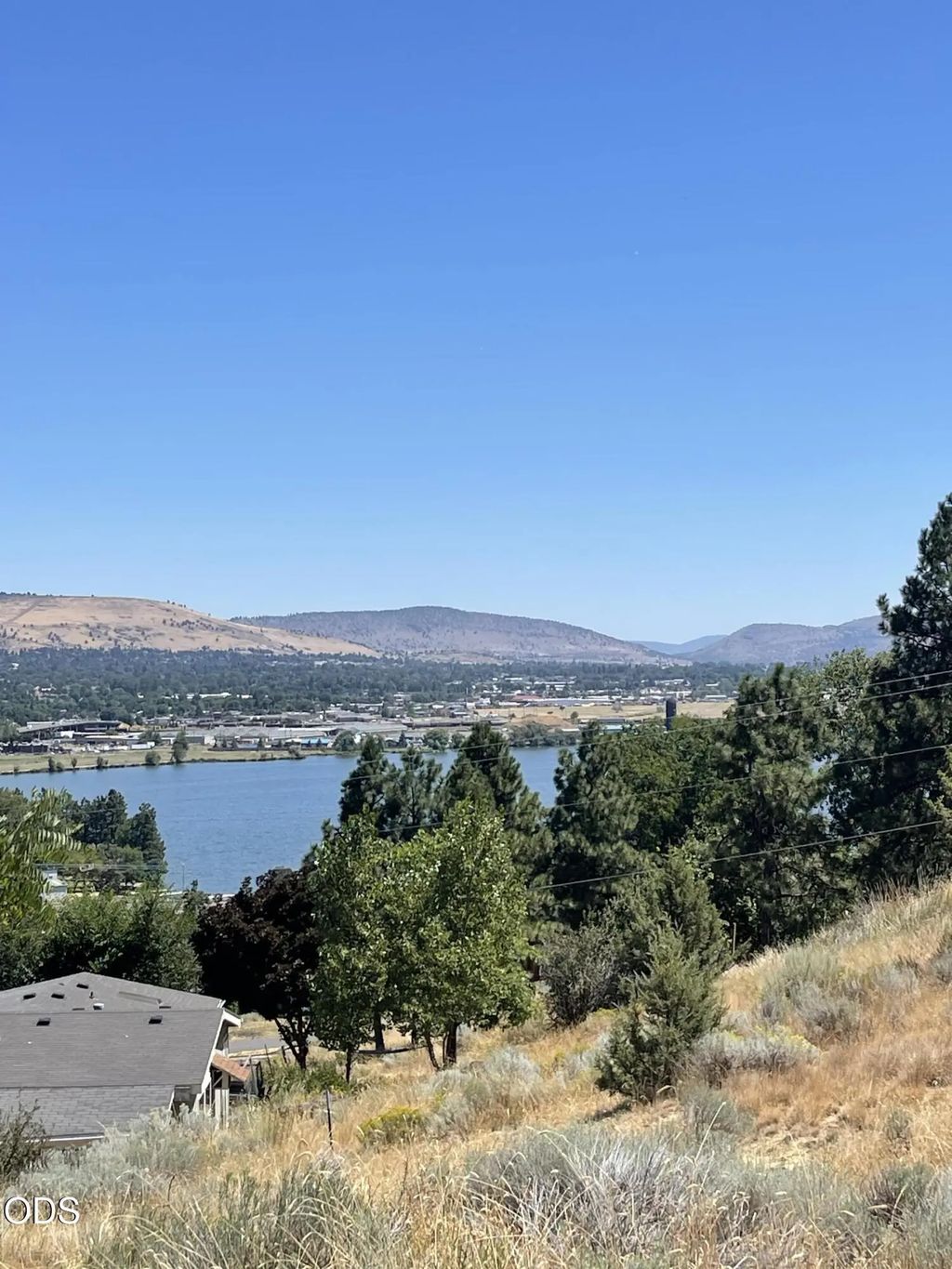 Armour Avenue 901, Klamath Falls