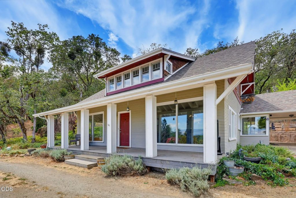 2657 Old Stage Road, Central Point