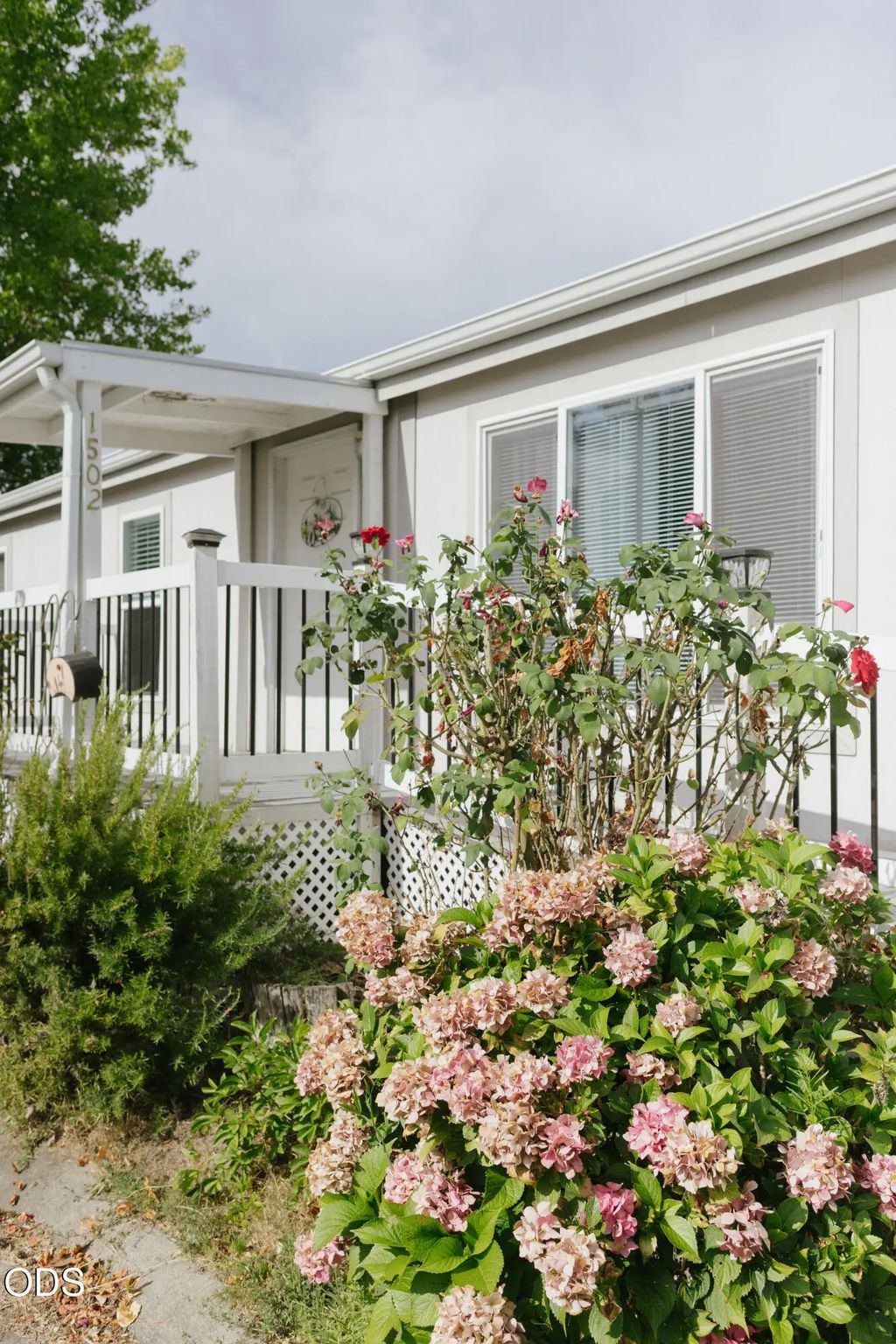 1502 Agape Way, Grants Pass