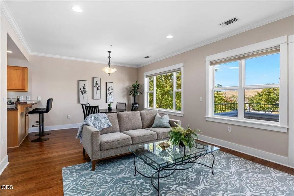 624 Fair Oaks Court, Ashland