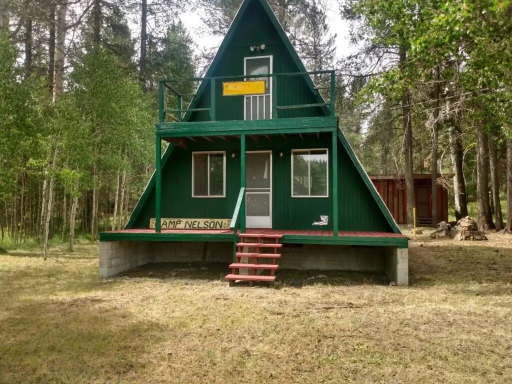80852 Hwy 140 W, Lakeview
